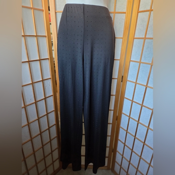 NWT WOMENS H&M BLACK SEQUINS & FRONT BOW CROPPED SHORT SLEEVE EVENING TOP SMALL - Picture 8 of 8